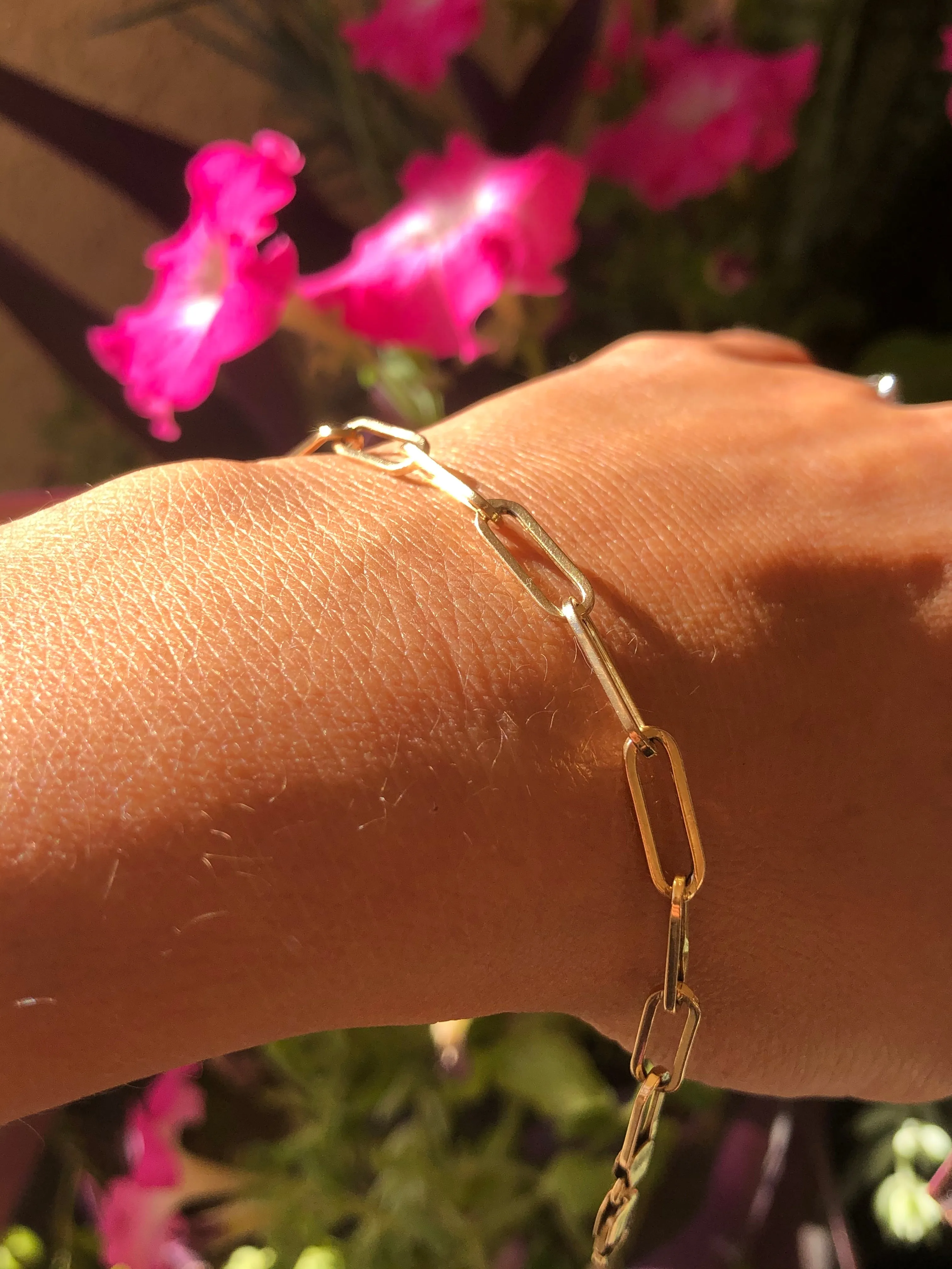 14K Gold Medium Paperclip Bracelet