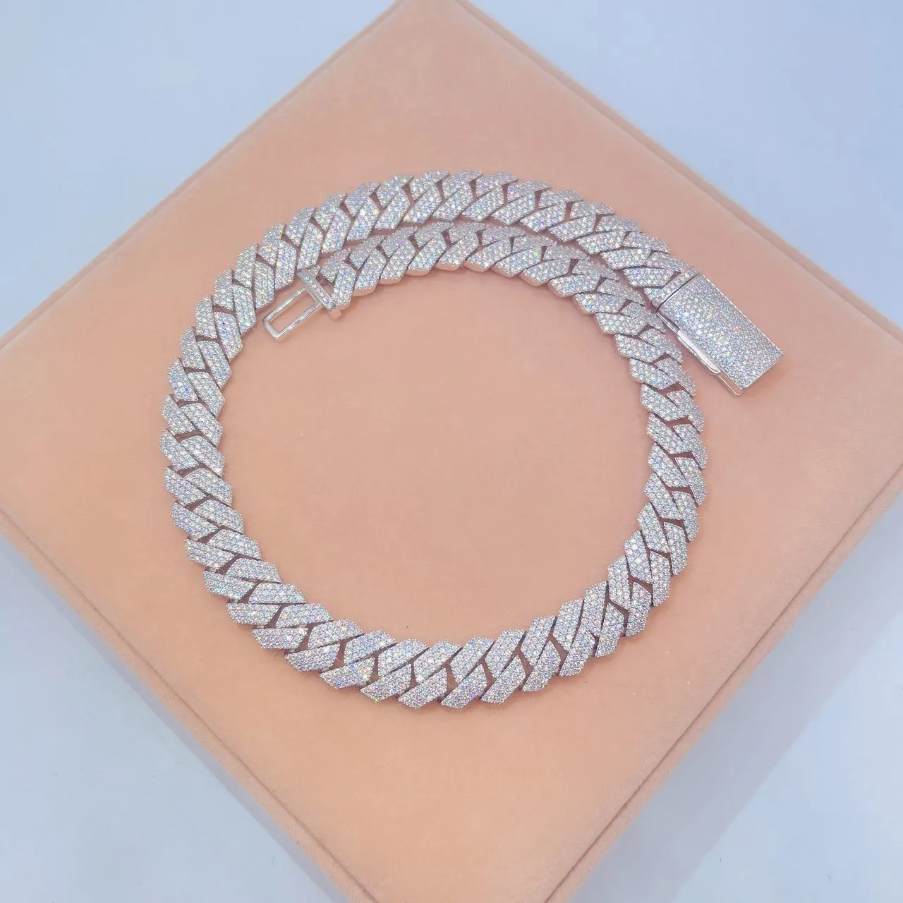 925 STERLING SILVER VVS MOISSANITE MIAMI CUBAN LINK CHAIN 15MM