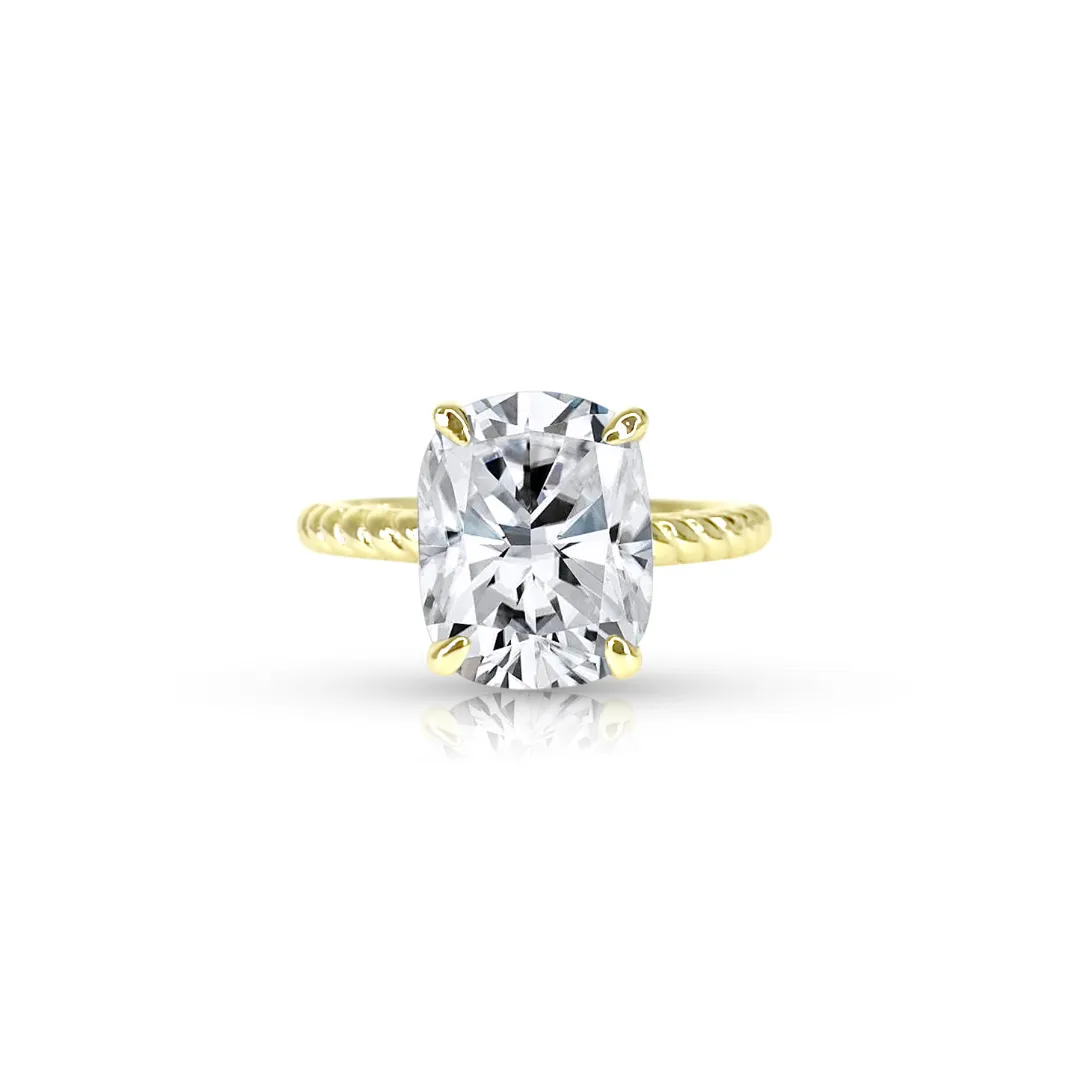 AMAYA CUSTOMIZABLE CZ RING