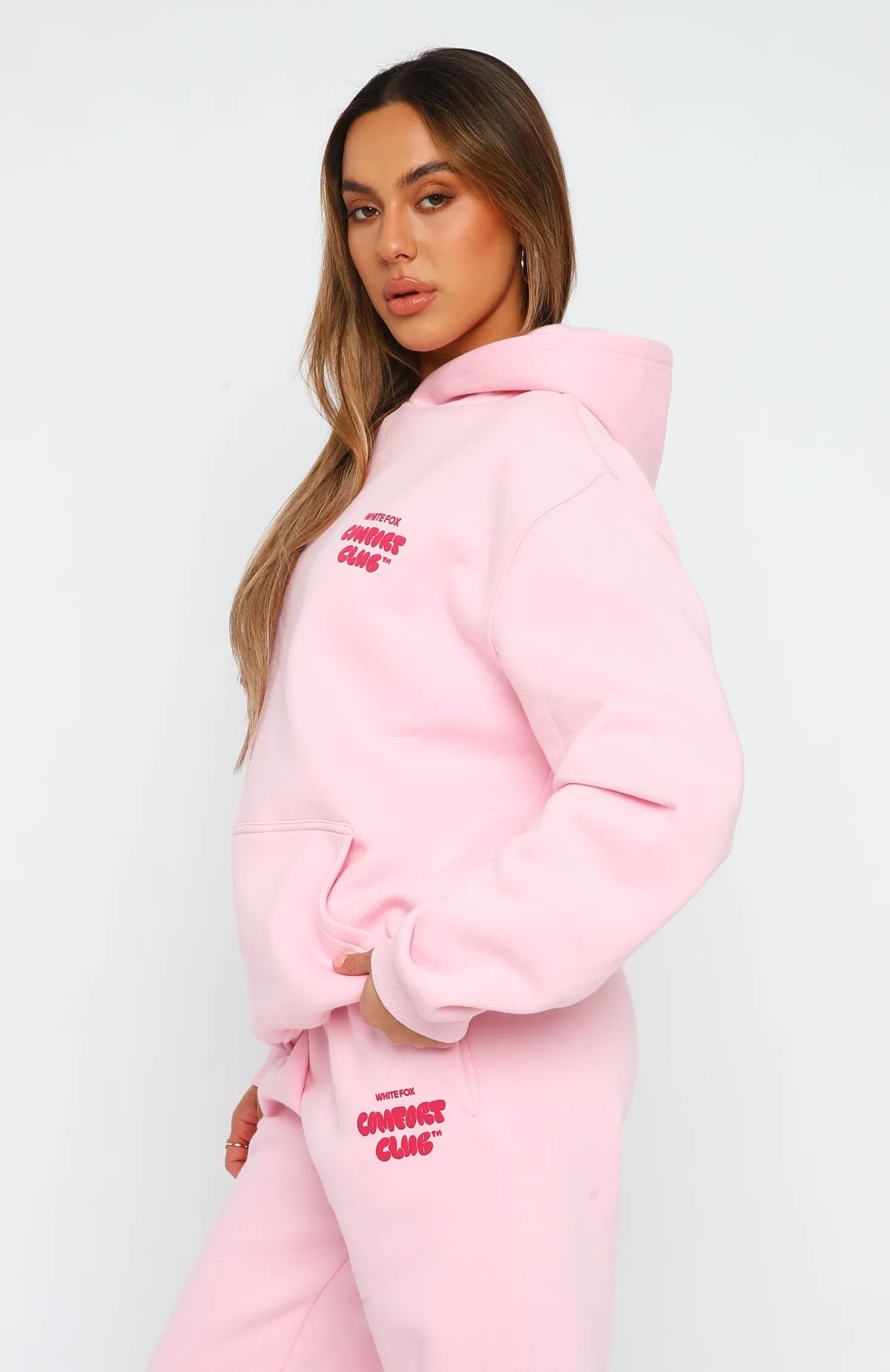 Comfort Club Oversized Hoodie Bon Bon