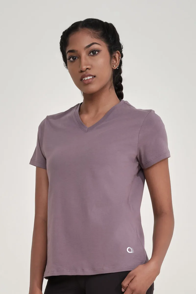 Essential V Neck Tee