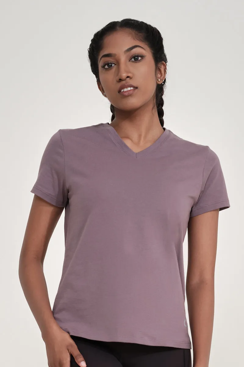 Essential V Neck Tee