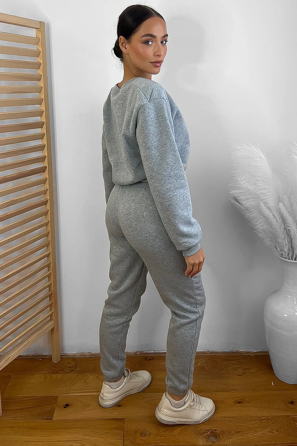 Minimalistic Cropped Sweatshirt And Trousers Tracksuit