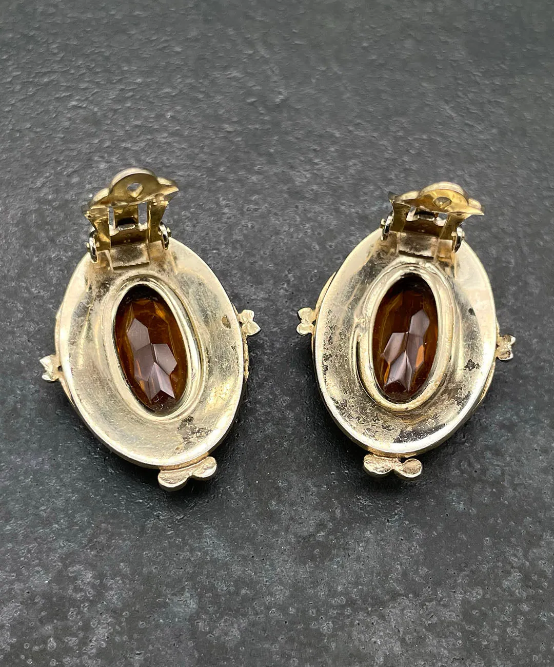 【USA輸入】ヴィンテージ WHITING & DAVIS トパーズ ガラス イヤリング/Vintage WHITING & DAVIS Topaz Glass Clip On Earrings