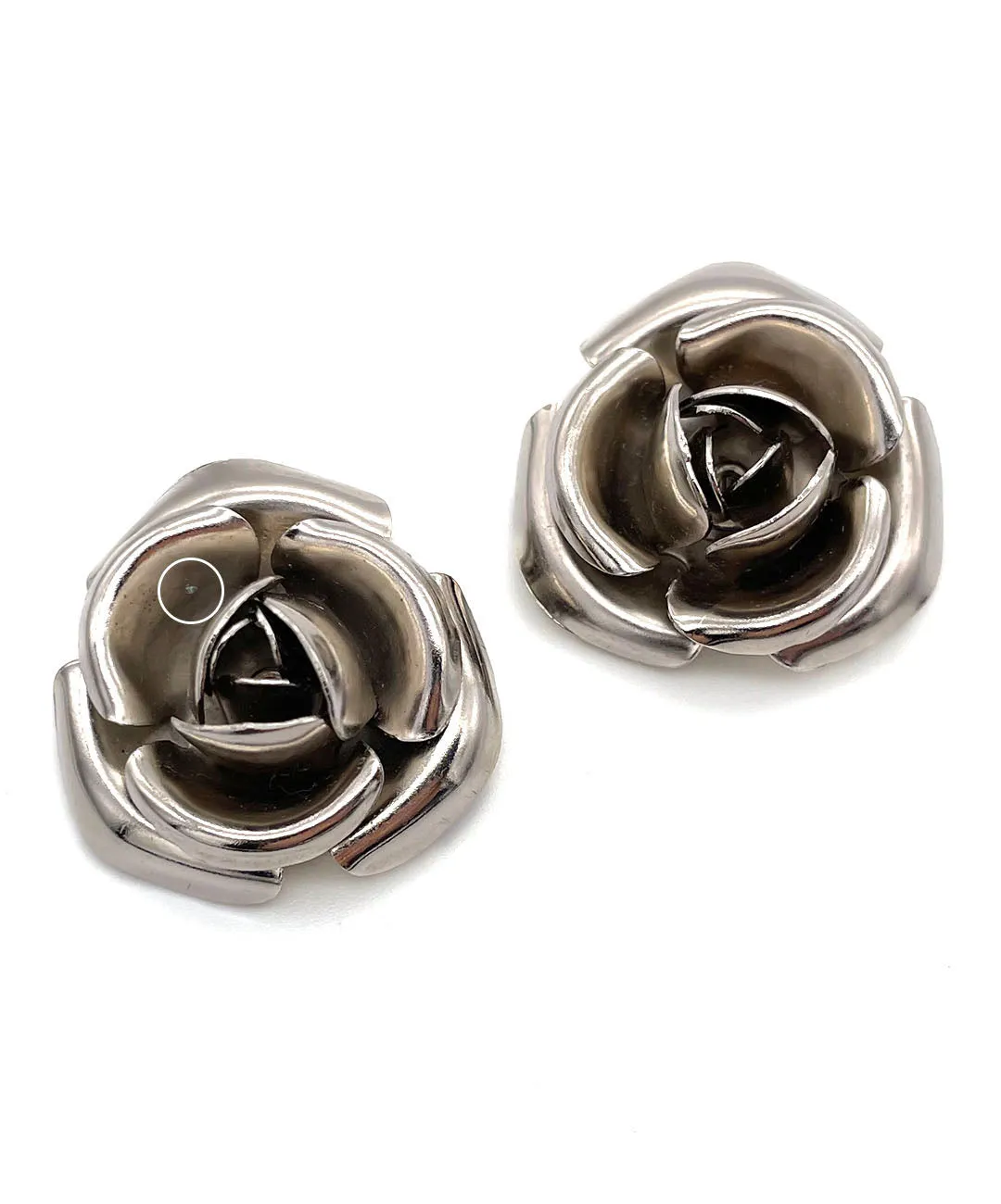 【USA輸入】ヴィンテージ シルバートーン ローズ イヤリング/Vintage Silver Rose Clip On Earrings