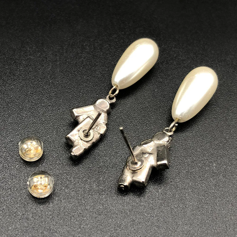 【USA輸入】ヴィンテージ パール ティアドロップ ピアス/Vintage Pearl Tear drop Post Earrings