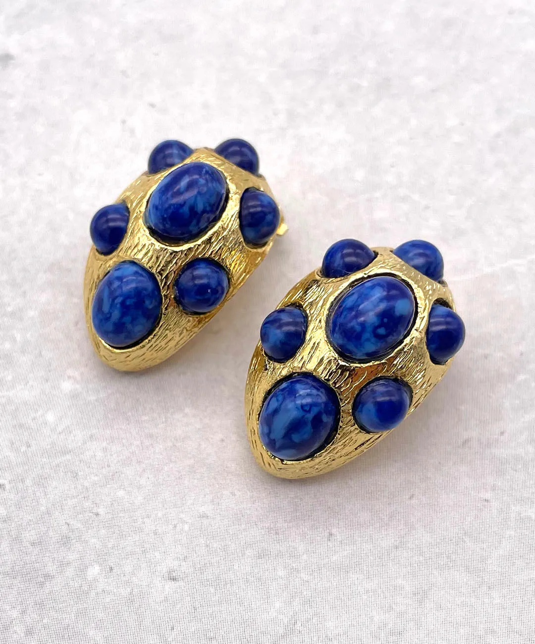 【フランス輸入】ヴィンテージ SPHINX ブルー カボション イヤリング/Vintage SPHINX Blue Cabochon Clip On Earrings